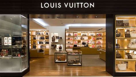 louis vuitton costa mesa address.